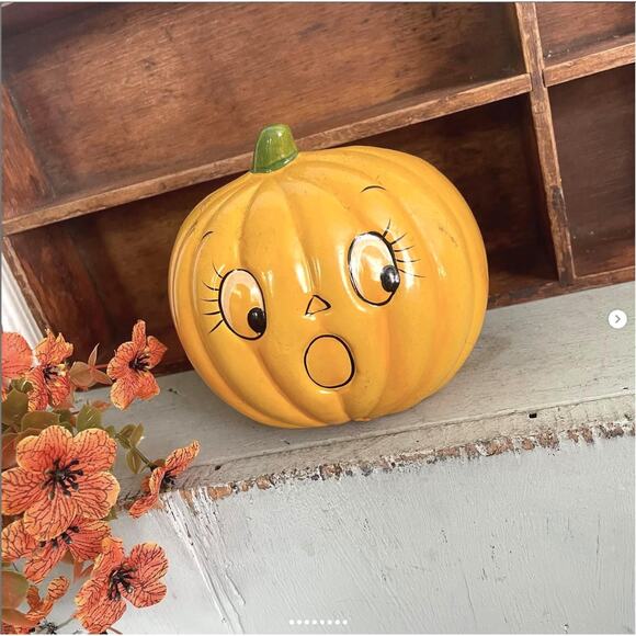 Vintage Halloween Anthropomorphic Jack Pumpkin Planter Holland Floral LIGHTER - Picture 1 of 8